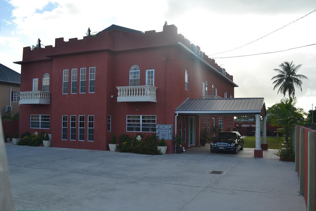 Montecristo Inn Piarco Екстериор снимка
